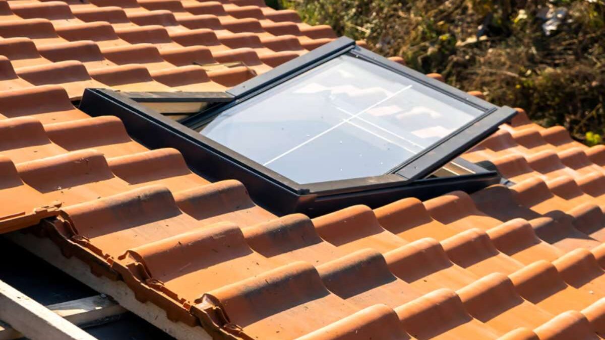velux dimensions standard